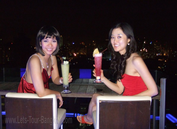 Celebrate the Night Life in Bangkok by Drinking and Dancing with Music