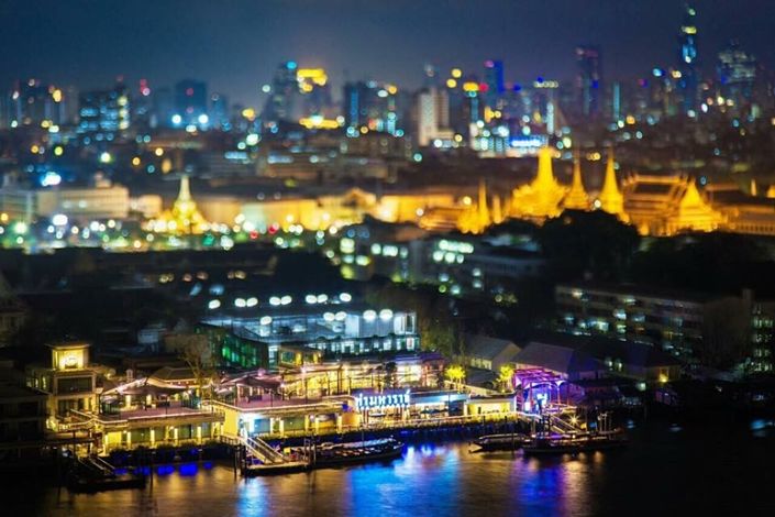 Wat Mahat pier , Bangkok River