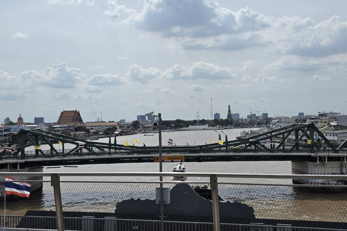 River view , bangkok bidge